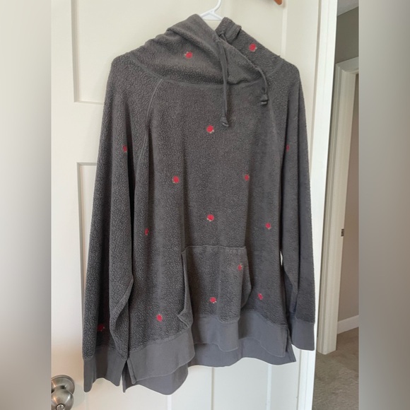 PINK Gray Hooded sweatshirt with rose Accents - Picture 1 of 3